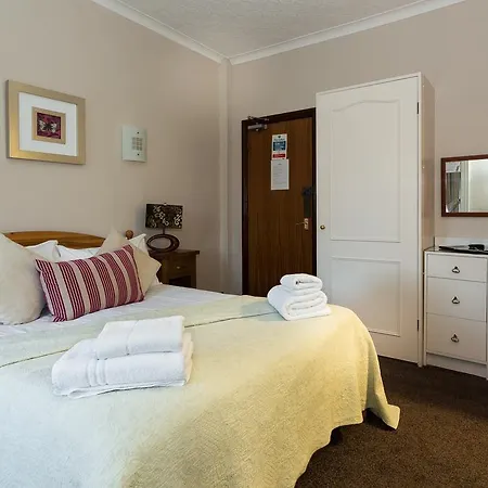 Zajazd The Wheatsheaf 3*