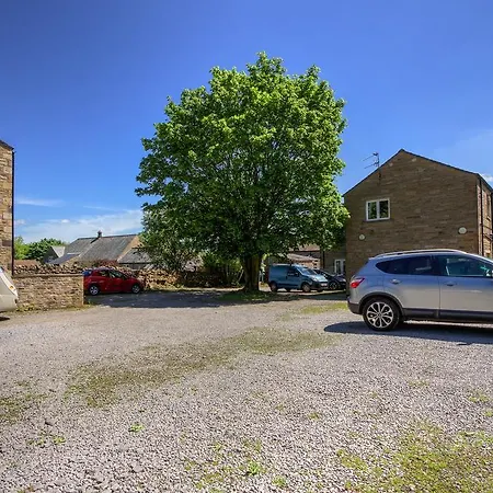 The Wheatsheaf Carperby