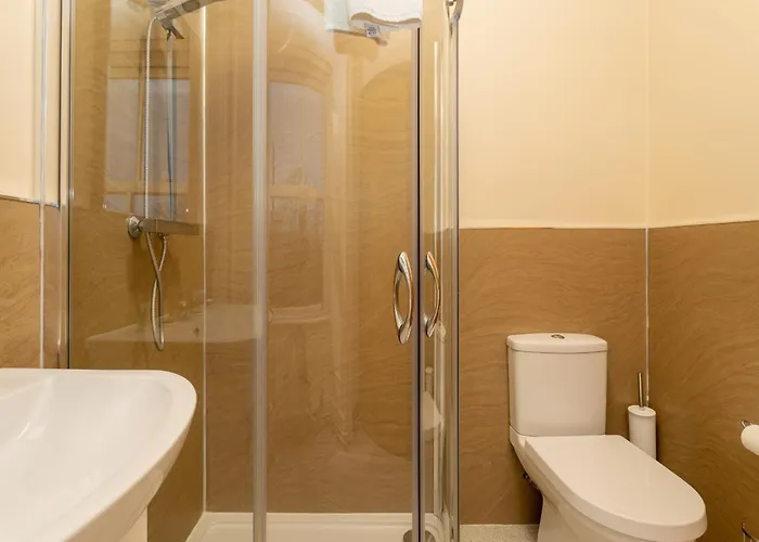 The Wheatsheaf 3* Carperby