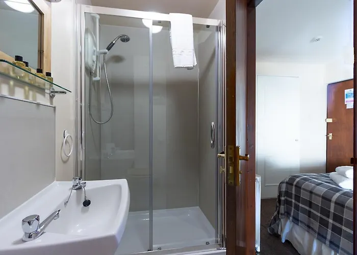 The Wheatsheaf Inn 3*