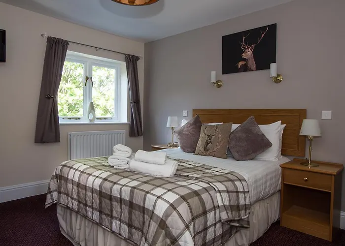 The Wheatsheaf 3* Carperby