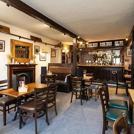 The Wheatsheaf 3* Carperby