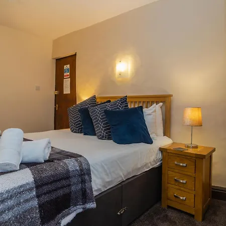 The Wheatsheaf 3*