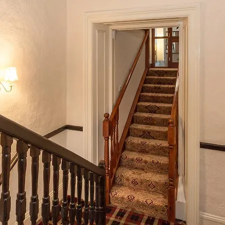 The Wheatsheaf 3*